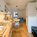 Apartament Tartiniela Piran