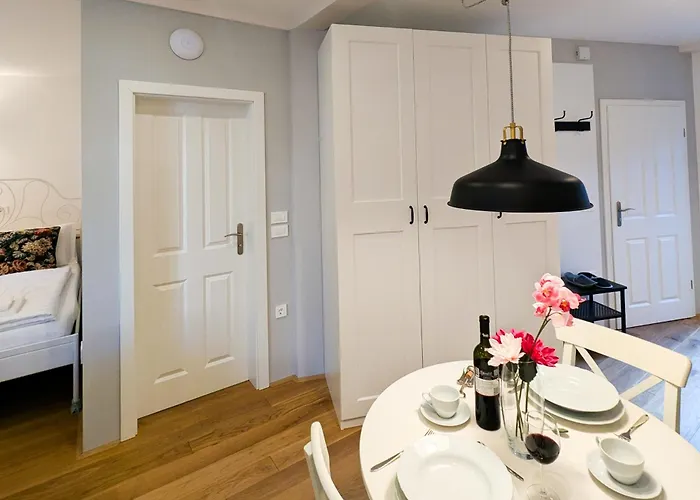 Apartment Tartiniela *