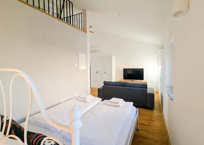 Apartment Tartiniela Piran